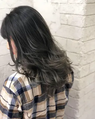 セミロング カラー ヘアアレンジ 🧙『店長』平田 祥己✨のヘアスタイル