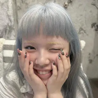 ネイル パラあり！フィルイン 美フォルムのネイルデザイン