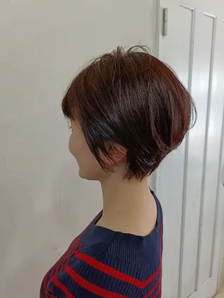 ショート 勝連 利恵のヘアスタイル