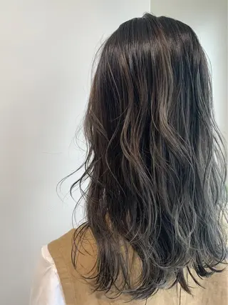 ミディアム カラー パーマ Chlom🌿Top Stylist沖田のヘアスタイル