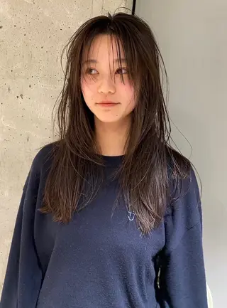 カラー あゆり /ハイトーンカラーのヘアスタイル