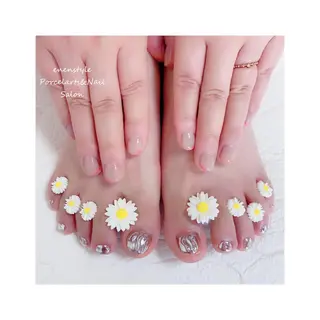 ミディアム ネイル 👑enen style👑のネイルデザイン
