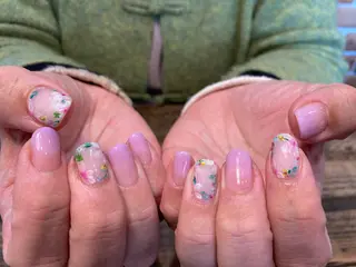 ネイル 佐藤  悠子のネイルデザイン