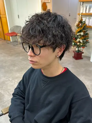 ショート パーマ メンズ JINKIメンズ特化 メンズカットパーマのヘアスタイル