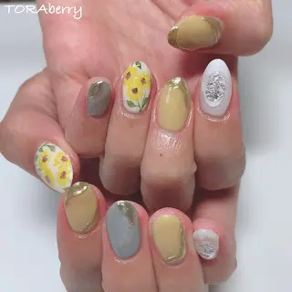 ネイル ネイリスト なつみのネイルデザイン