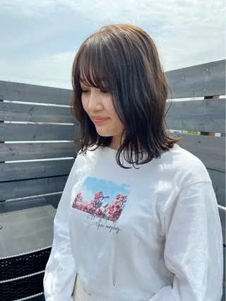 カラー TIDEHAIR YUUNAのヘアスタイル
