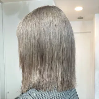 ミディアム カラー ハイトーン×レイヤー ／遠藤将太のヘアスタイル