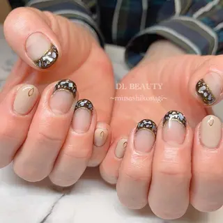 ネイル .. momoko🕊のネイルデザイン