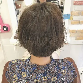 ショート カラー パーマ N°+aero 🦔近藤　のぞみ🦔のヘアスタイル