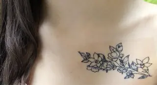 mano nella manoのネイルデザイン