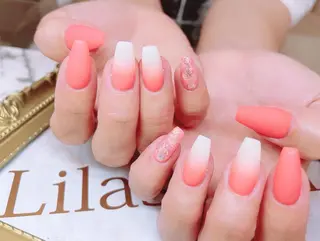 ネイル Lilas Nailのネイルデザイン