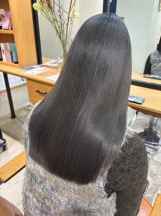 カラー 🎗️ブリーチ 🎗️ダブルカラーのヘアスタイル