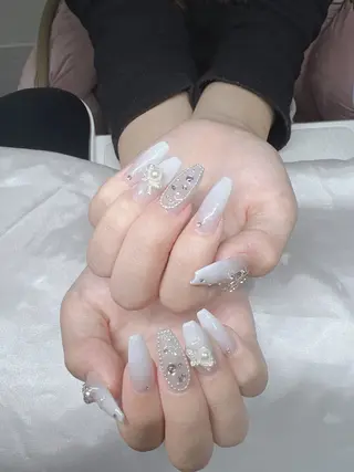 ネイル Lee Nails チップ長さだし専門店のネイルデザイン