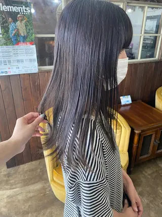 セミロング カラー miloc🫧 MOMOYOのヘアスタイル