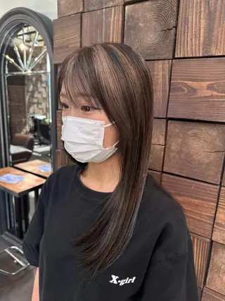 ロング 齊藤政太 顔周り カット 透明感カラーのヘアスタイル