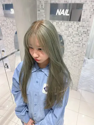 カラー くすみカラー/ブリ ーチ seina★のヘアスタイル