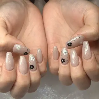 ネイル #arl豊田店 伊藤優花のネイルデザイン