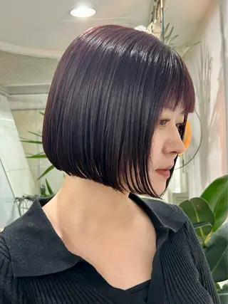 ショート カラー コバヤシ リョウのヘアスタイル