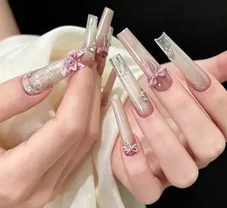 ネイル 小島 千尋のネイルデザイン