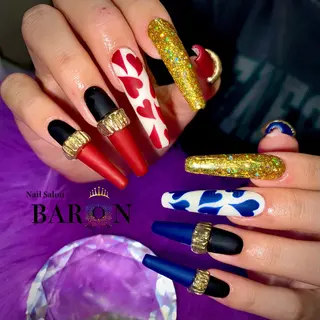 ネイル ♛︎BARON♛︎ ERINAのネイルデザイン