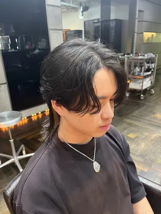 カラー メンズ 逢坂 智也のヘアスタイル