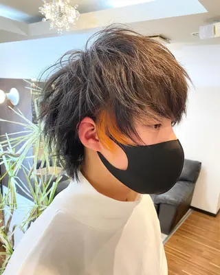 ショート カラー 色ムラ修正の神様 新宿ハイトーンかすみのヘアスタイル