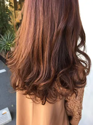 カラー mu ku.のヘアスタイル