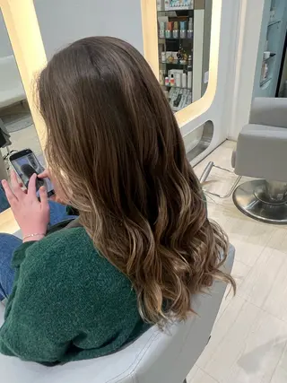 ミディアム カラー 堀井 凌平のヘアスタイル