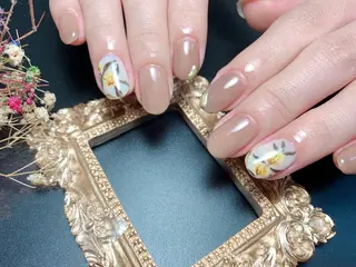 ネイル MiKi Nai池袋 長さだし得意のネイルデザイン