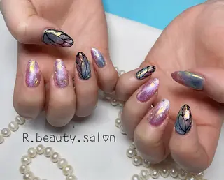 ネイル R.beauty サロンのネイルデザイン