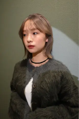 カラー aya / ニュアンスカラーのヘアスタイル