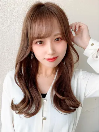 セミロング カラー ☺︎ Naomiのヘアスタイル