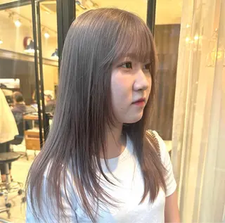 カラー 🩵HOLLY🩵 カレン🩵モデルのヘアスタイル