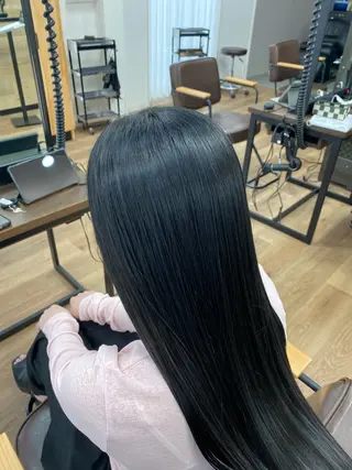 カラー A.casa 藤原のヘアスタイル
