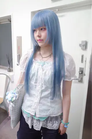 ロング カラー IDE AYANEのヘアスタイル