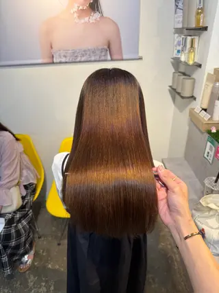 セミロング 縮毛矯正/レイヤー カット⭐️SHOTAのヘアスタイル