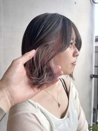 ミディアム カラー 🩶ナチュラル ハイトーン/はちすのヘアスタイル