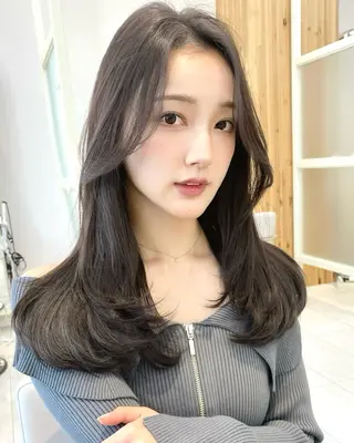 セミロング 韓国くびれレイヤー 🇰🇷はづきのヘアスタイル