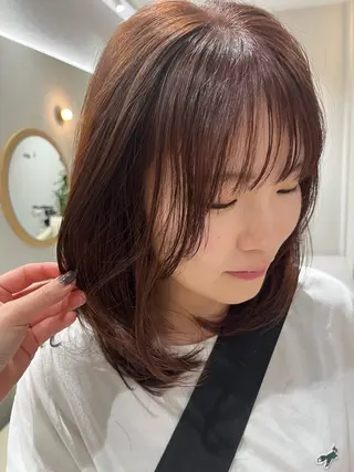 ミディアム 白髪ぼかしマイスター 🫧shuri🫧のヘアスタイル