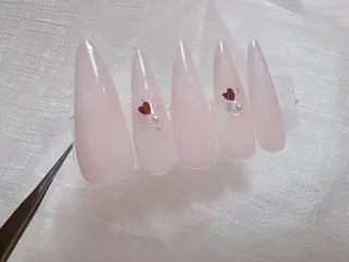 ネイル MiKi Nai池袋 長さだし得意のネイルデザイン