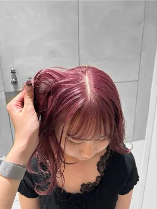 セミロング カラー ✨ブリーチカラー/ 艶髪suzu🪽🤎のヘアスタイル