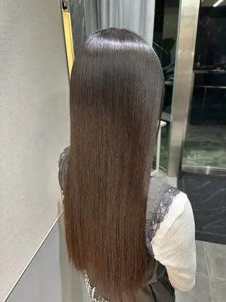 ロング カラー 美髪特化✨ 伊織✨縮毛矯正✨のヘアスタイル