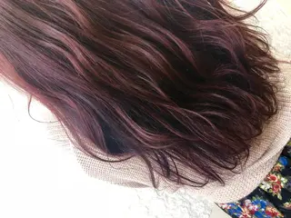 ロング 山口 栞奈のヘアスタイル