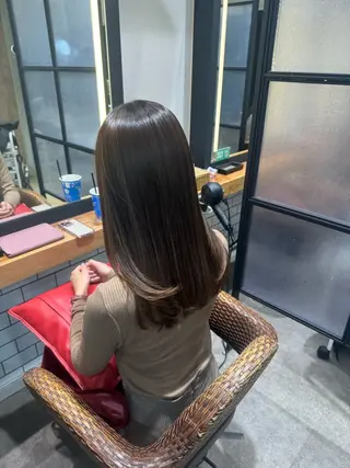 ロング 暖色カラー🤎Red Neo meiのヘアスタイル