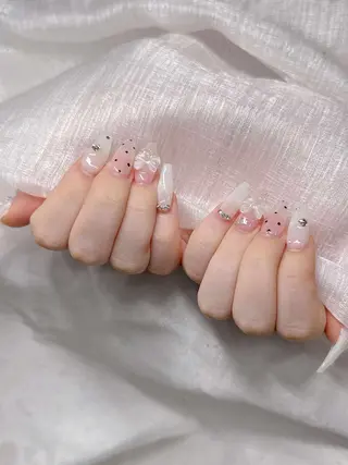 ネイル Lee Nailsのネイルデザイン