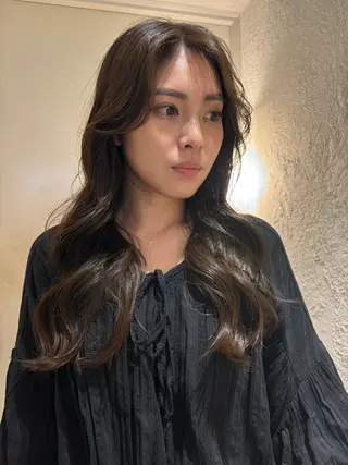 セミロング 💫扱いやすい ／レイヤー/小林陸のヘアスタイル