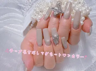 ネイル 🐳彩羽チップ 長さだし専門🐳のネイルデザイン