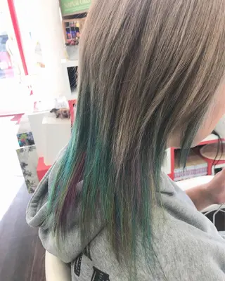 セミロング カラー 岩谷/ブリーチ 🪽透明感カラーのヘアスタイル