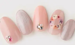 ネイル privateサロン creaのネイルデザイン