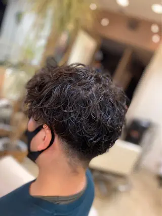 ミディアム パーマ メンズ メンズパーマ 赤司 泰樹のヘアスタイル